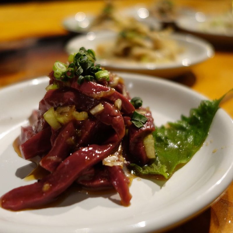 ハツユッケ(炭火焼きホルモン まんてん 中目黒店)