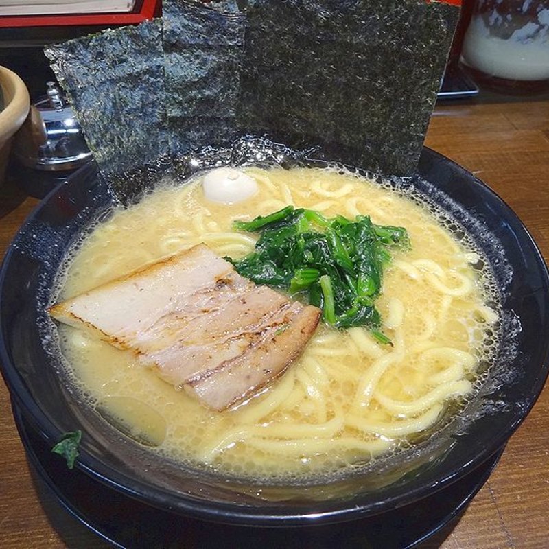 とんこつ醤油(横浜家系ラーメン 一蓮家 アメ村店)