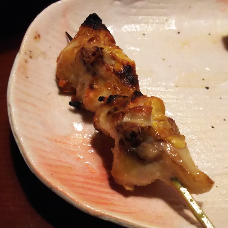 ぼんじりの串打ち焼き(とり鉄　川崎仲見世通り店　)