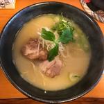 鳥白湯麺(コーチンベース)