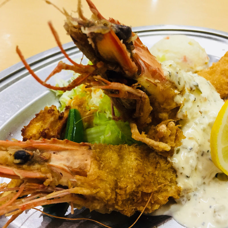 海老フライ(旅館食堂 くりや)