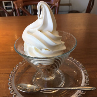 ソフトクリーム レギュラー(カフェ オモンパカル)