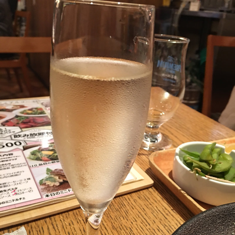 樽生スパークリングワイン(自家製生パスタ 自家製ソーセージ竹井屋 天満橋店 )