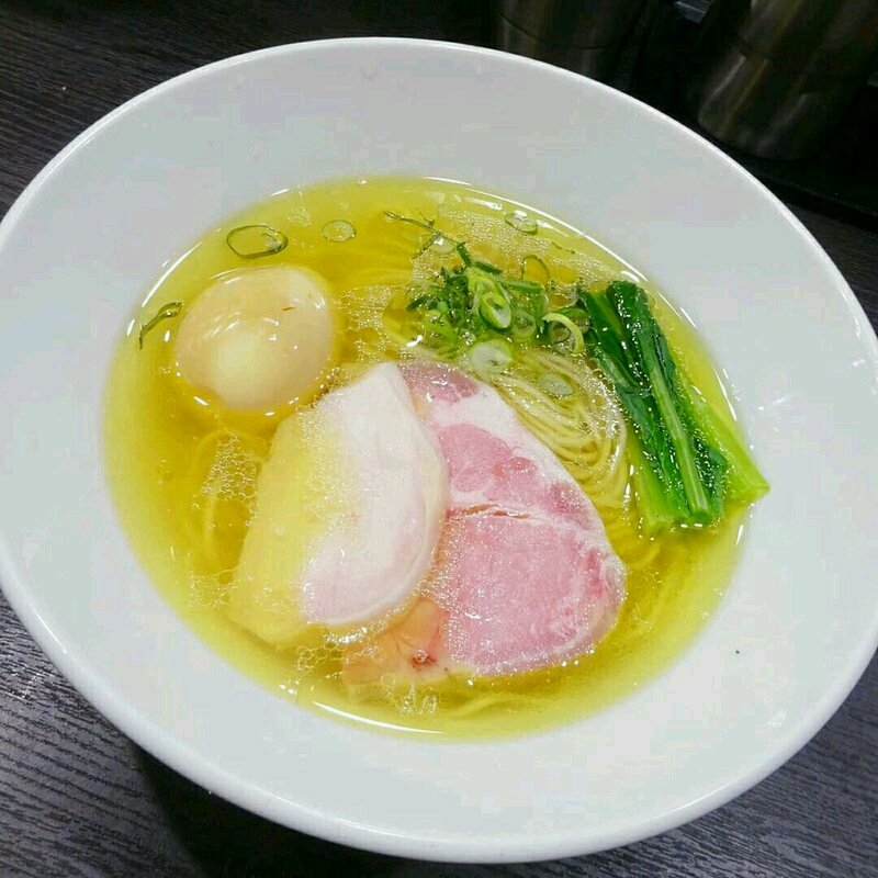 味玉芳醇鶏そば塩(麺や福はら)