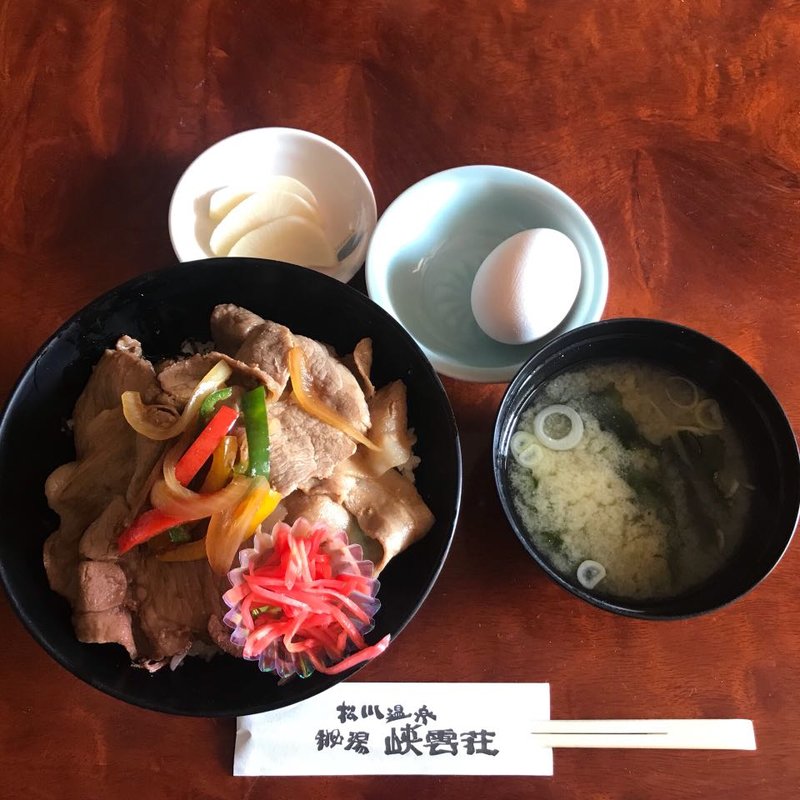 豚丼(松川温泉　峡雲荘 )