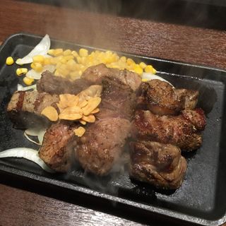 乱切りカットステーキ(いきなりステーキ名古屋三井ビル店)