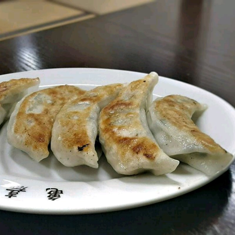 餃子(佐野らーめん 亀嘉 （かめよし）)