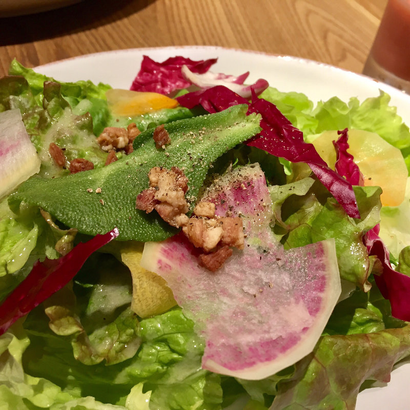 すごいサラダ(fummy's grill NAGOYA フミーズグリル名古屋)