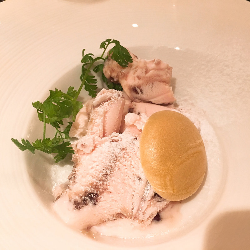 桜のアイスクリーム(創作イタリアン Gemelli （ジェメリ）)