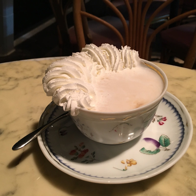 ウインナーコーヒー(ドルフ )