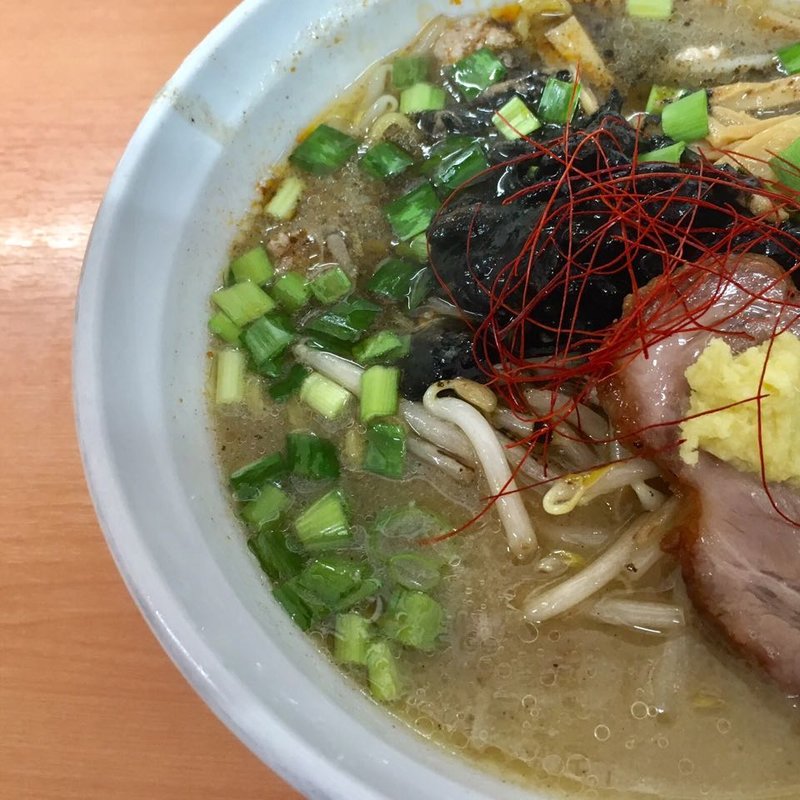 限定辛ホルモン味噌BLACK(麺屋 彩未 （さいみ）)