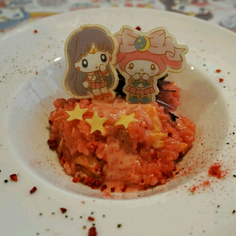 セーラーマーズとマイメロディのお星様チーズリゾット(THE GUEST cafe&diner 心斎橋パルコ店)