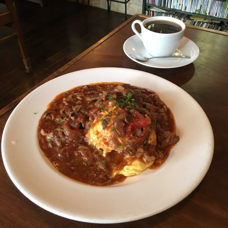 デミグラスフワトロオムライス(about a coffee)