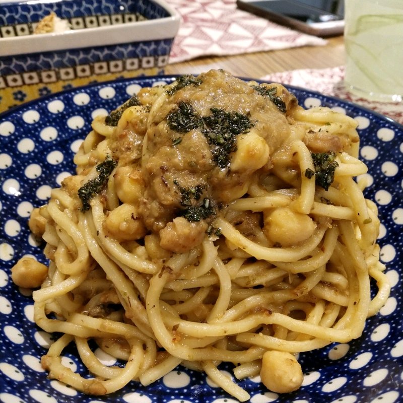 踊るひよこ豆
（ドルチェ・フォカッチャ付き）(ロットチェント)