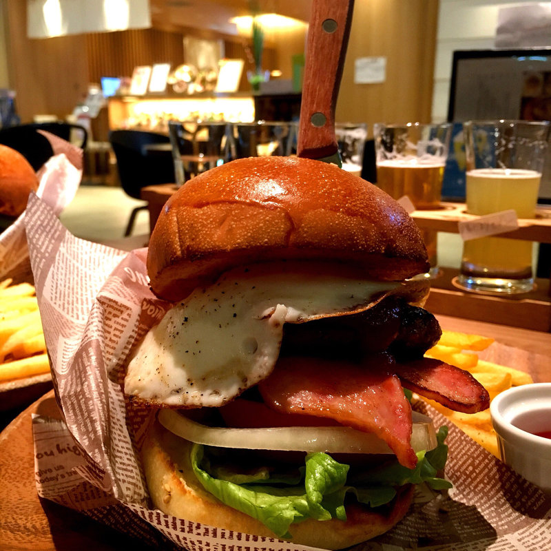 Bacon egg burger(Goodbeer STAND)