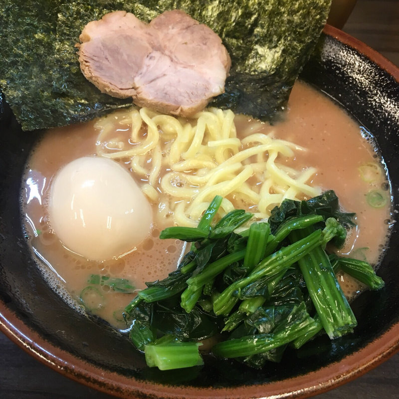 味玉らーめん(横浜家系らーめん 武術家)