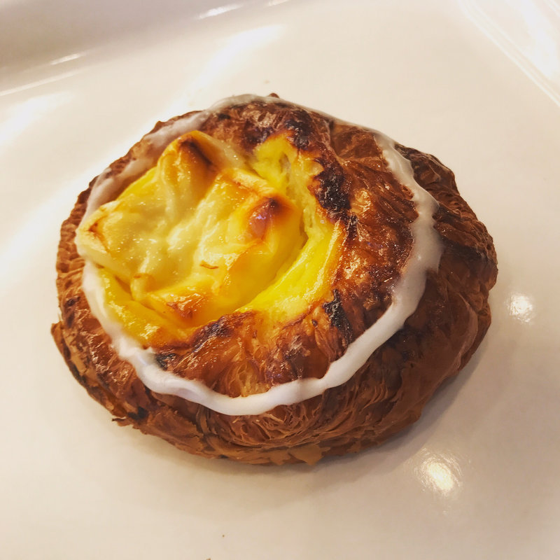 クリームチーズデニッシュ(リヨンセレブお花茶屋)