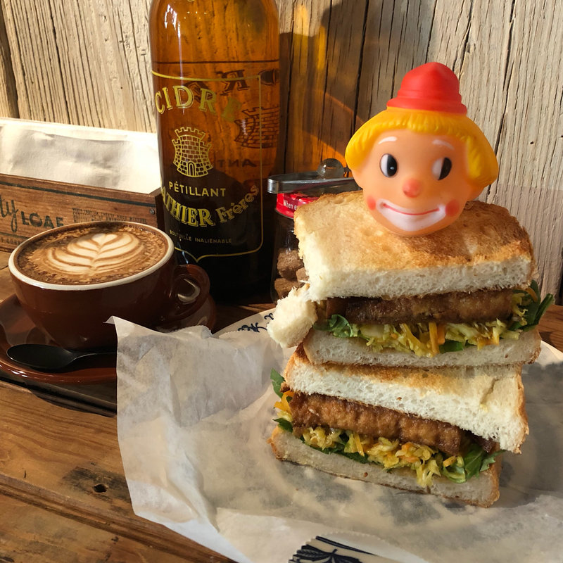 豆腐と野菜のスパイシーマリネサンドイッチ(ME ME ME)