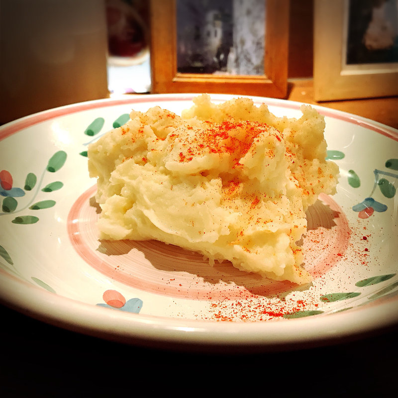 スペイン風ポテトサラダ(オステリア・ヴォーノ)