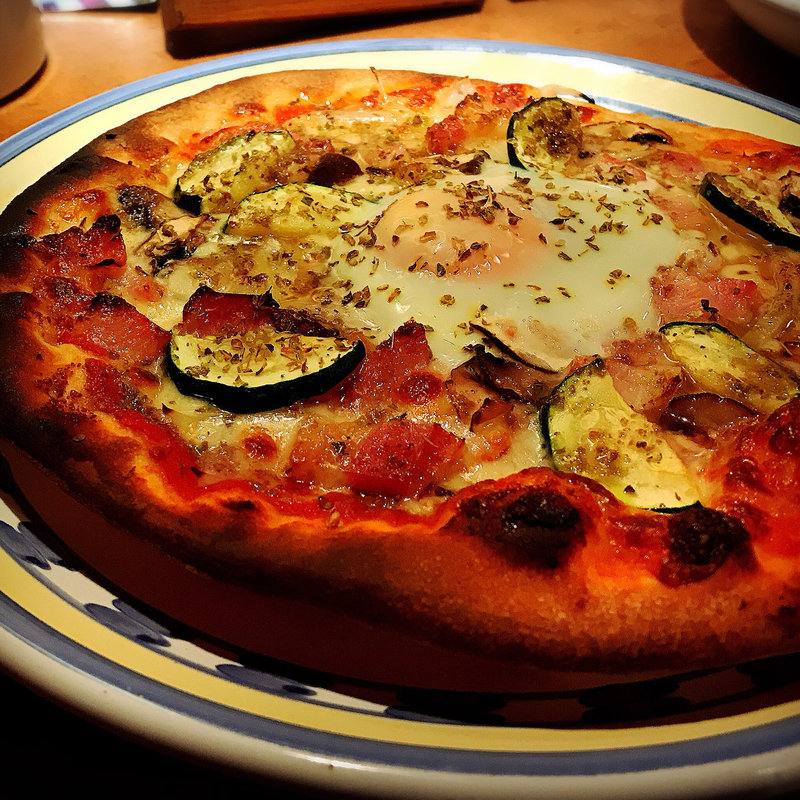 カプリチョーザ(オステリア・ヴォーノ)