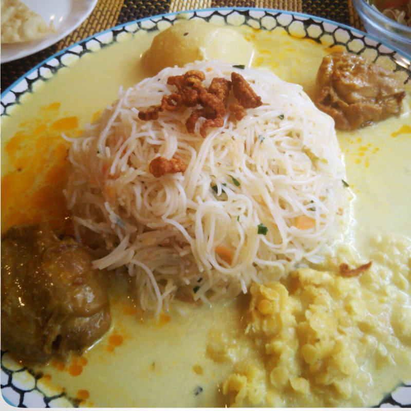 スパイシーココナッツチキンカレー(オスアシリ アーユルヴェーダ ダイニング サロン （OSUASIRI AYURVEDA DINING SALON）)