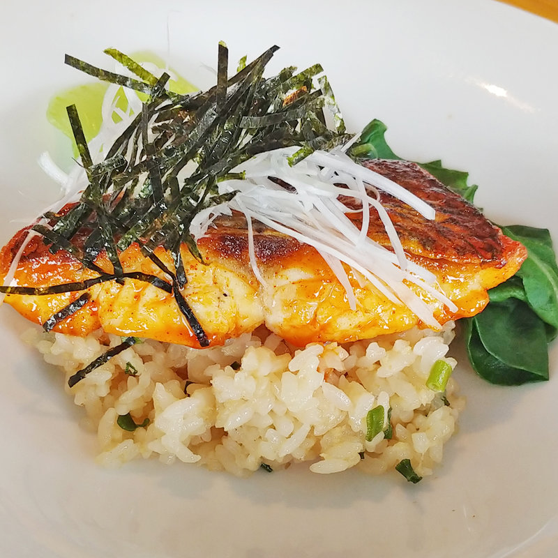 マダイのスイートサワーグレーズ(フィフティワンクラブ オールデイダイニングバー （fifty-one All-day dinin＆bar）)