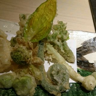 春野菜の天ぷら(和食や ちそう)