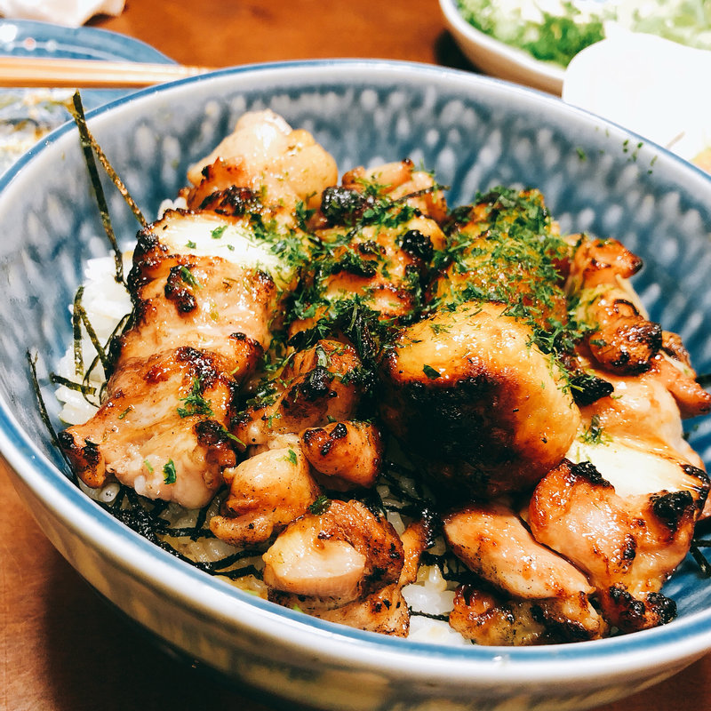 焼き鳥丼(鳥勝 )
