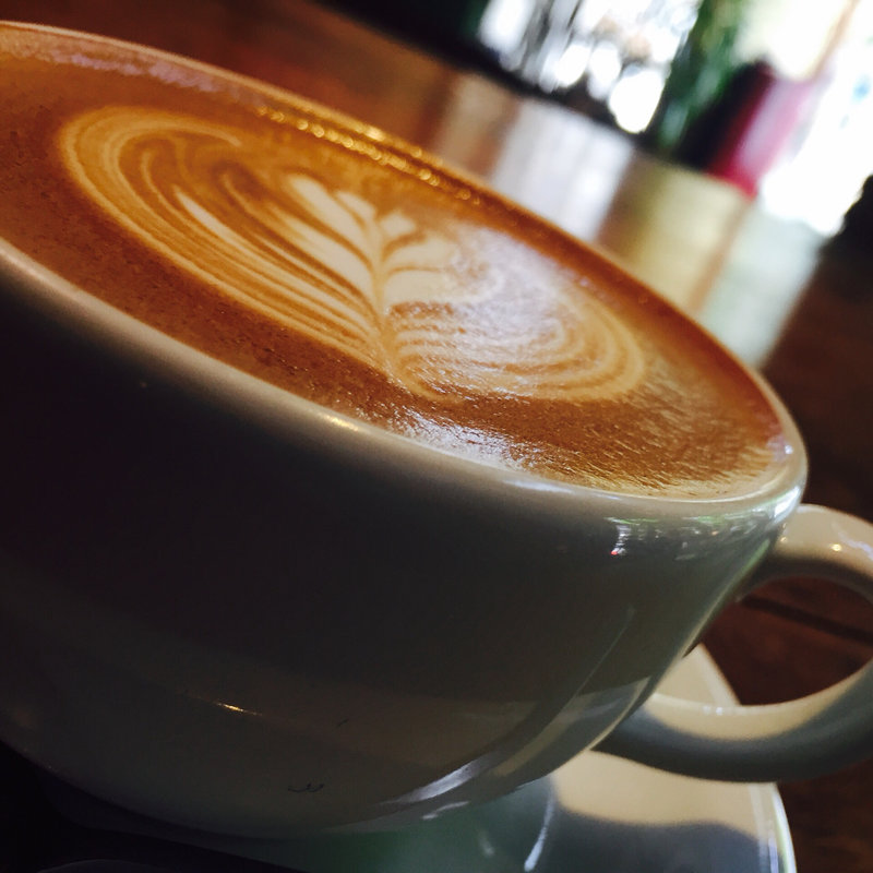 カフェラテ(Cafe Bibliotic Hello! （カフェ ビブリオティック ハロー！）)