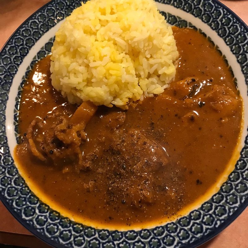 ブタバラパインとブラックペッパーカレー(ライモンディ)