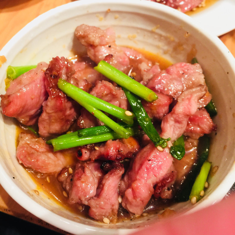 かしら(炭火ホルモン焼 夏冬 御徒町店)