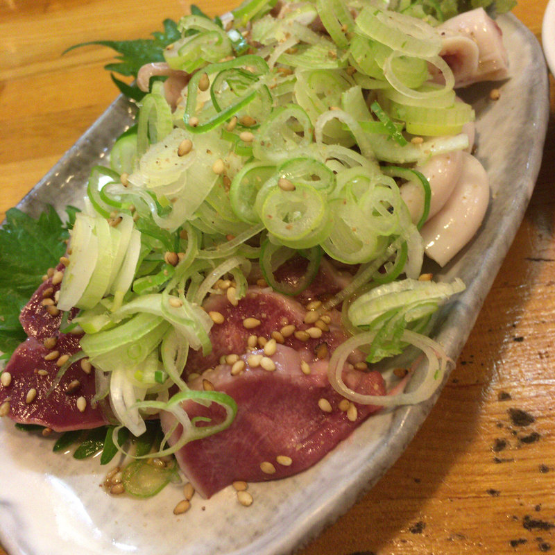 もつ刺し盛合せ(はむら)