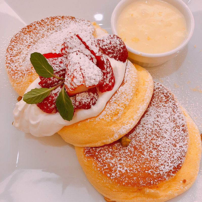 期間限定いちごチーズフォンデュ(幸せのパンケーキ 金沢 FORUS店)