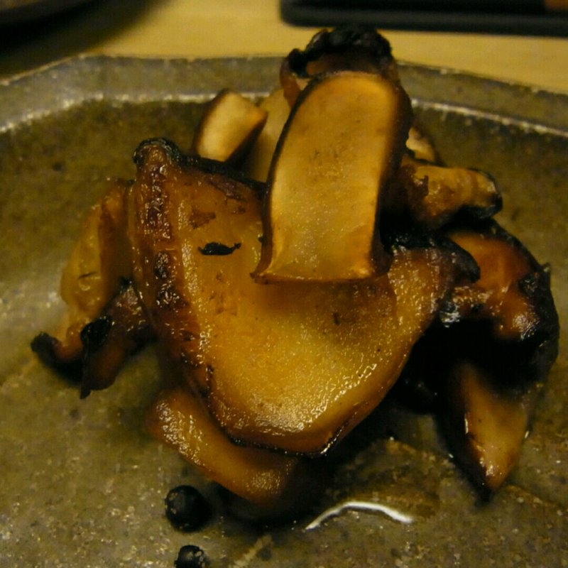 原木しいたけ(のと115)(和洋酒菜 ひで )