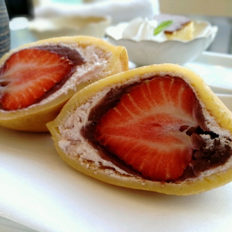 あまおう生どら焼(伊都きんぐ 天神店)