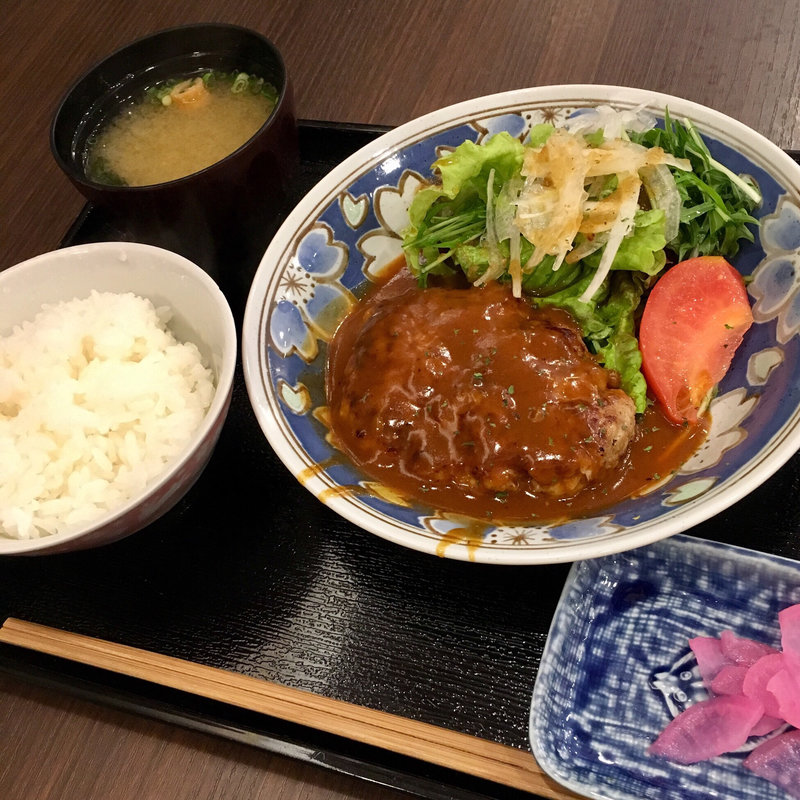 神戸牛入りハンバーグ(神戸ステーキダイニング 櫻)