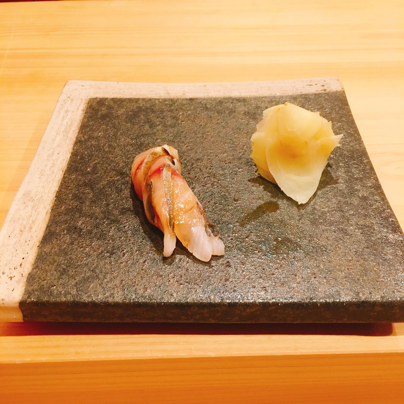 鯖の握り(鮨ばんど)