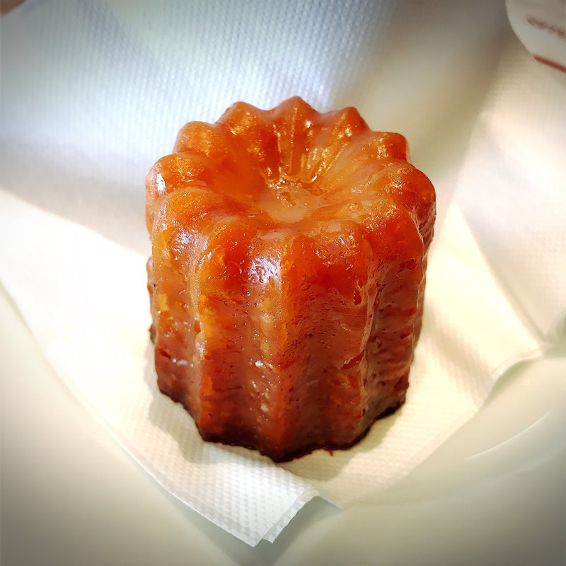 カヌレ(AUX BACCHANALES TAKANAWA（オーバカナル 高輪）)