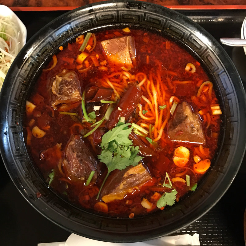 麻辣牛肉麺(四川DINING 望蜀瀘)