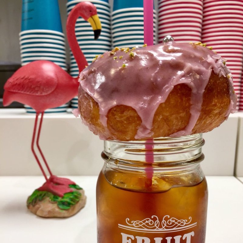 フランボワーズ ドーナツ(ar BAKERY cafe dining)