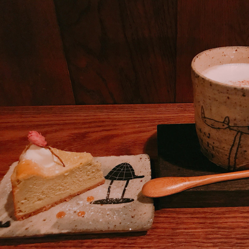 桜のベイクドチーズ(カフェ ケシパール )