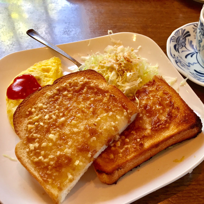 モーニングセット（アーモンドトースト+コーヒー）(カフェ ド ムッシュ 姫路店)