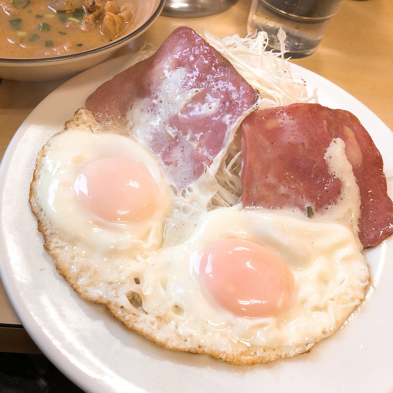ハムエッグ定食(かんだ食堂 （かんだしょくどう）)