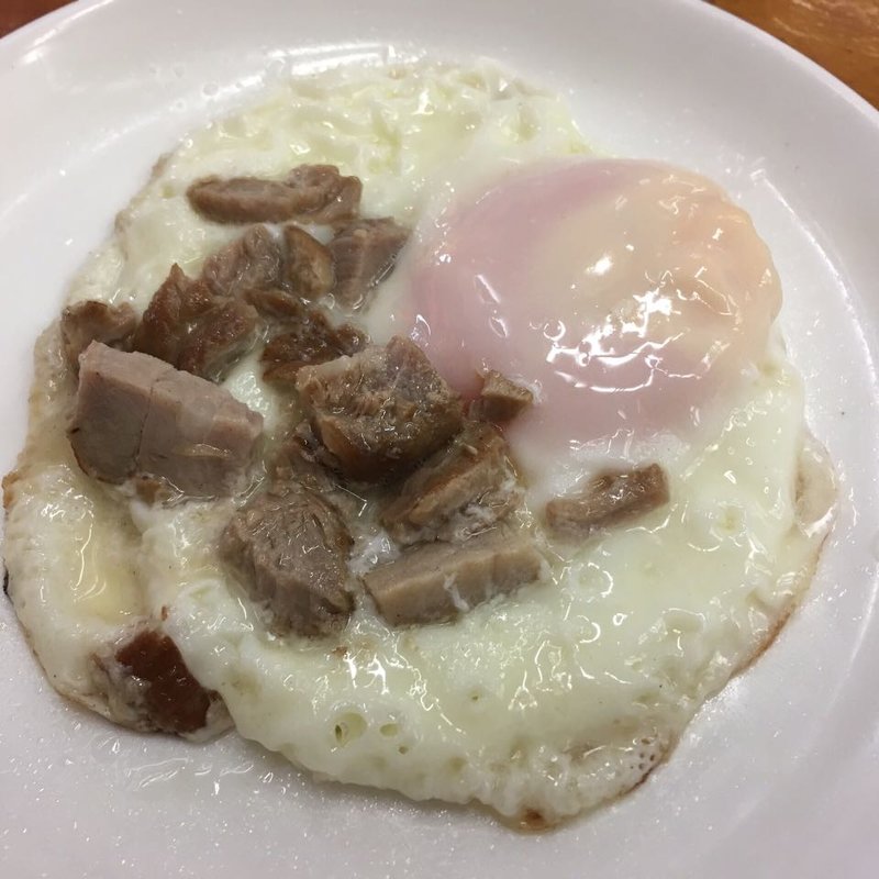 特製目玉焼き(中栄 （ナカエイ）)