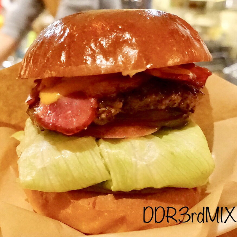 TINz チンズバーガー(チンズバーガーマーケット （TIN'z BURGER MARKET）)