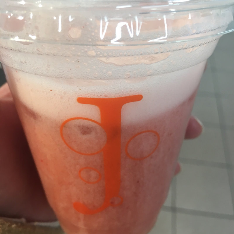 いちごジュース(FRUITS-J)