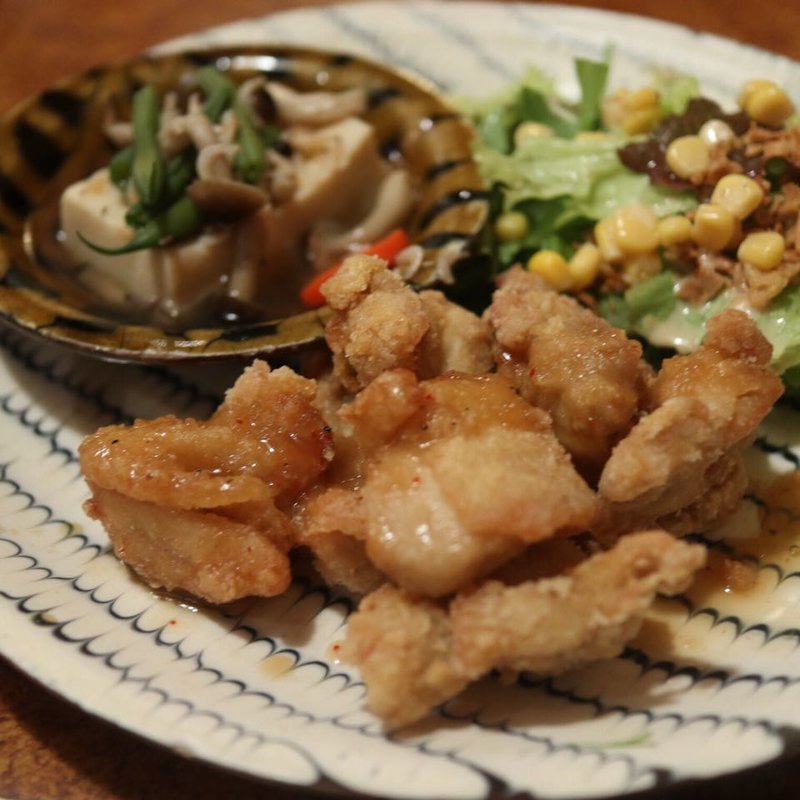 Aセット（鶏の唐揚げ）(cafefront)