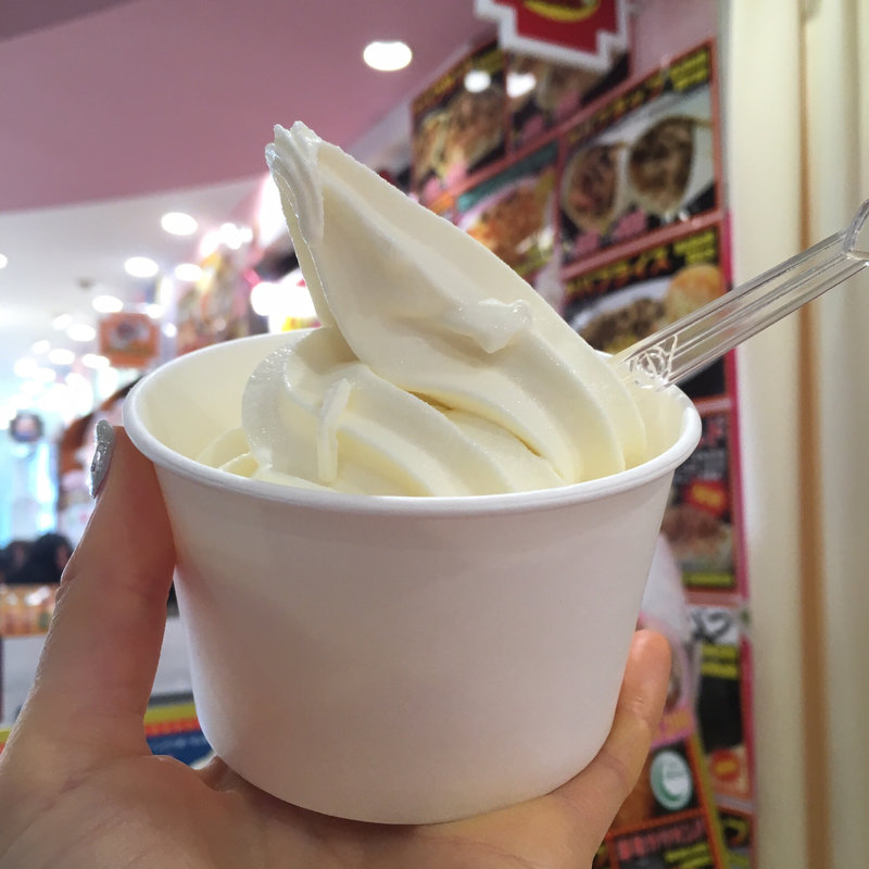 ソフトクリーム(キングケバブ ハラジュク店 （ＫＩＮＧ　ＫＥＢＡＢ）)