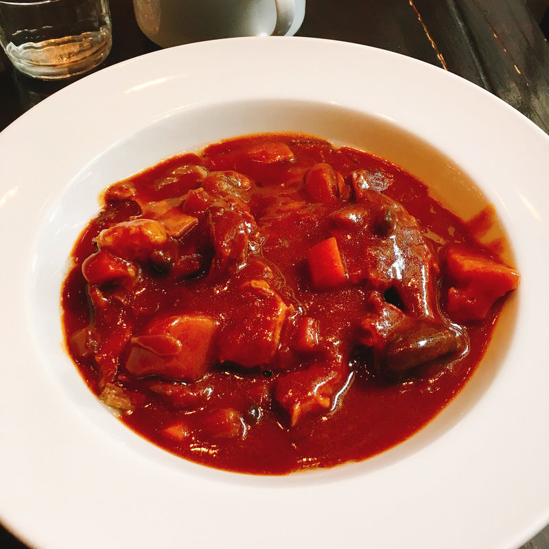 牛バラ肉とキノコのデミグラスシチュー(パリアッチョ 芝店)