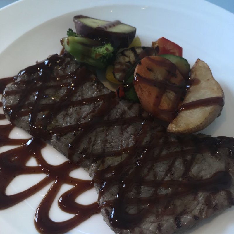 サーロインステーキ(キャプテンズワーフ)